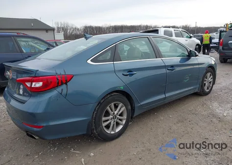 2016 Hyundai Sonata Eco z USA, uszkodzony, nr VIN 5NPE24AA2GH431726